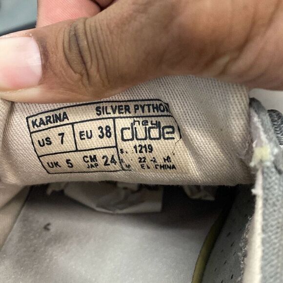 Hey Dudes sneakers Karina sliver python woman’s size 7 - Picture 6 of 6
